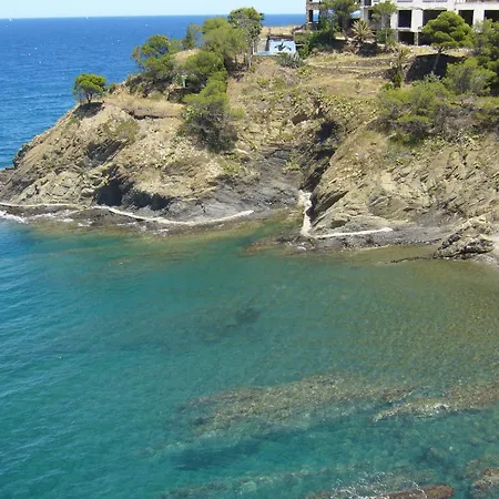 Hotel La Vigie - Face A La Cerbère