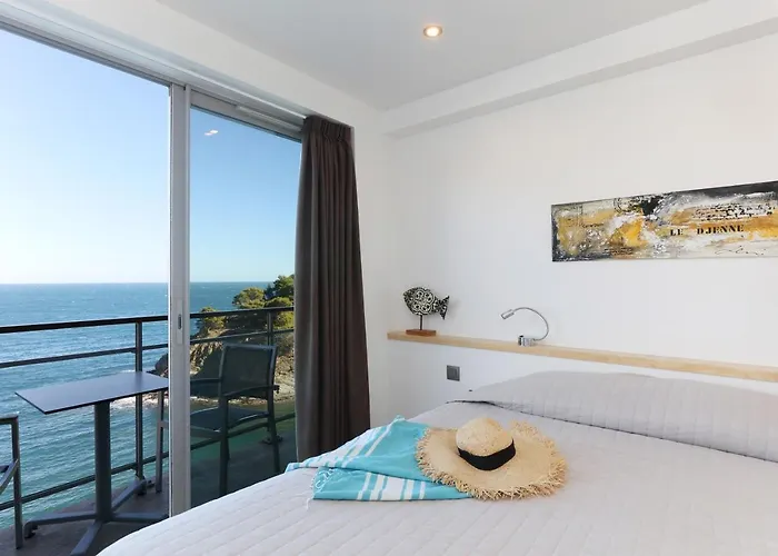 La Vigie - Face à La Hotel 3*